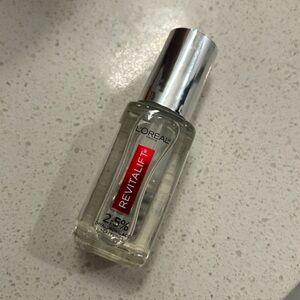 L'Oreal Paris Revitalift Hyaluronic Acid Eye Serum